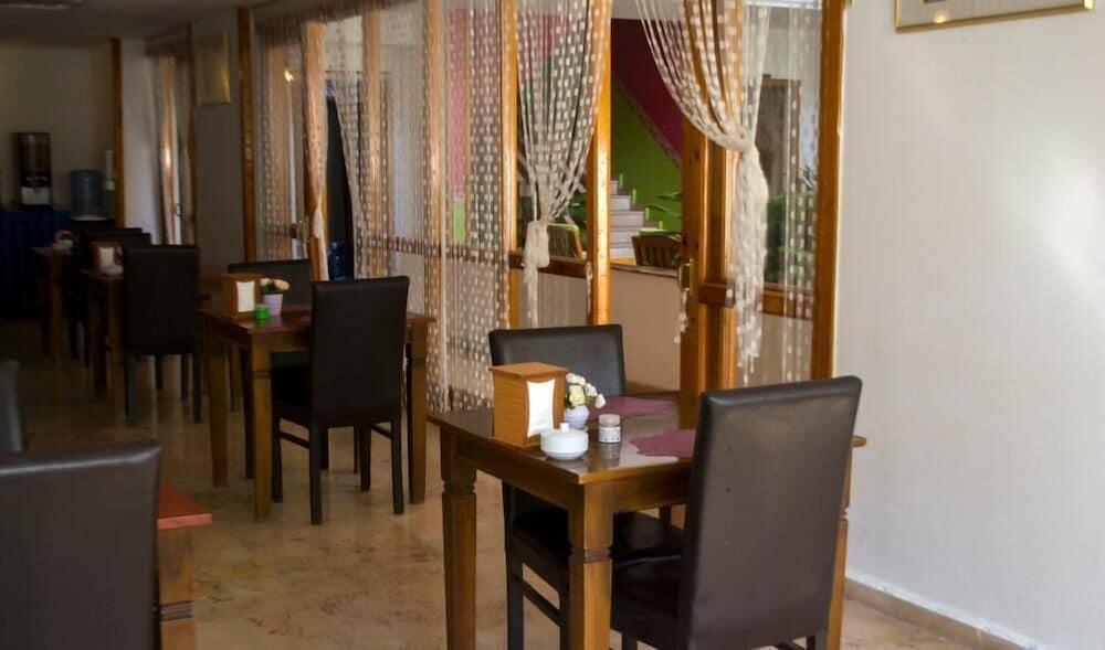 Agon Hotel Кемер Екстериор снимка