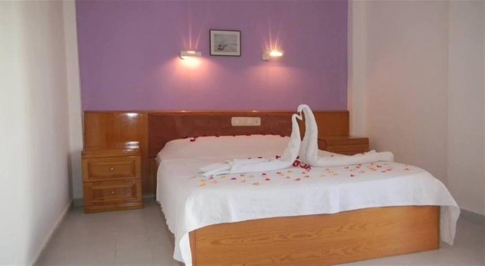 Agon Hotel Кемер Екстериор снимка