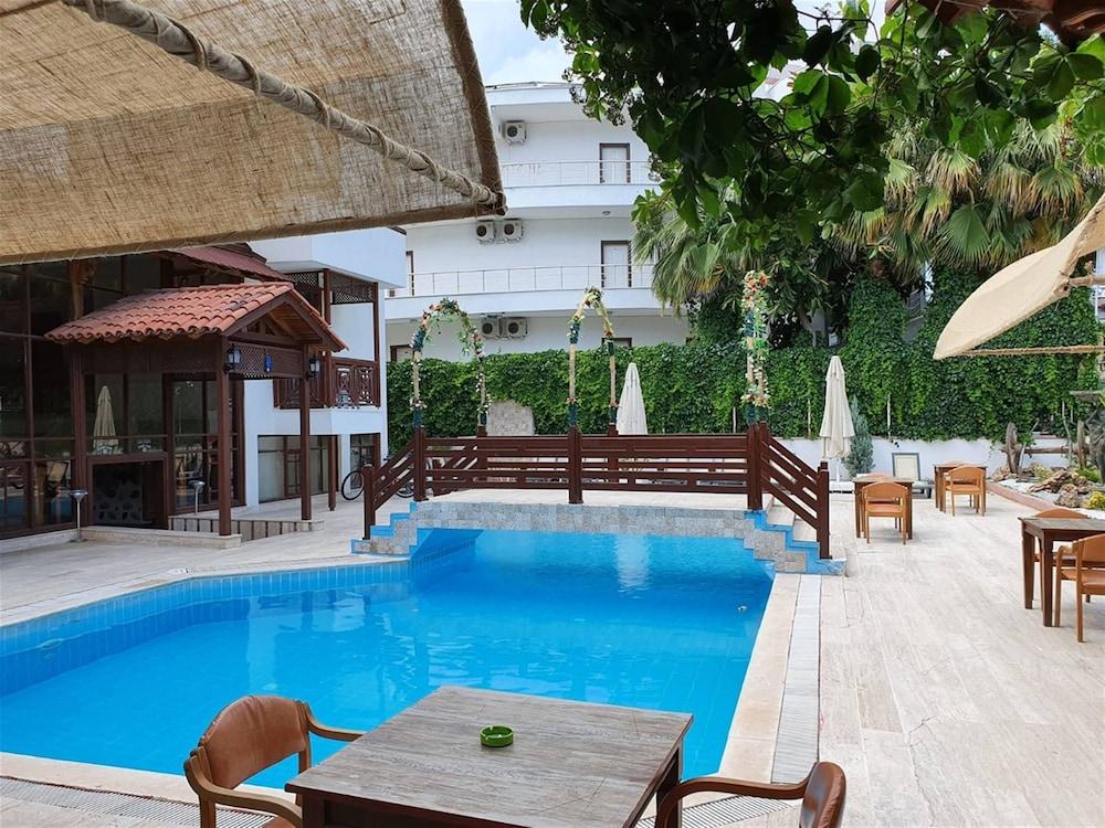 Agon Hotel Кемер Екстериор снимка